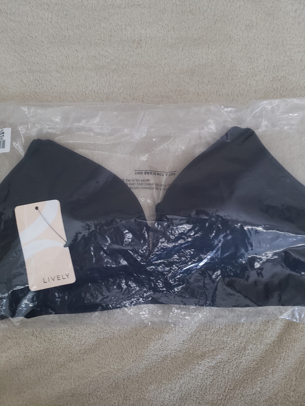 Lively Spacer Bra, Jet Black, 32B, NWT